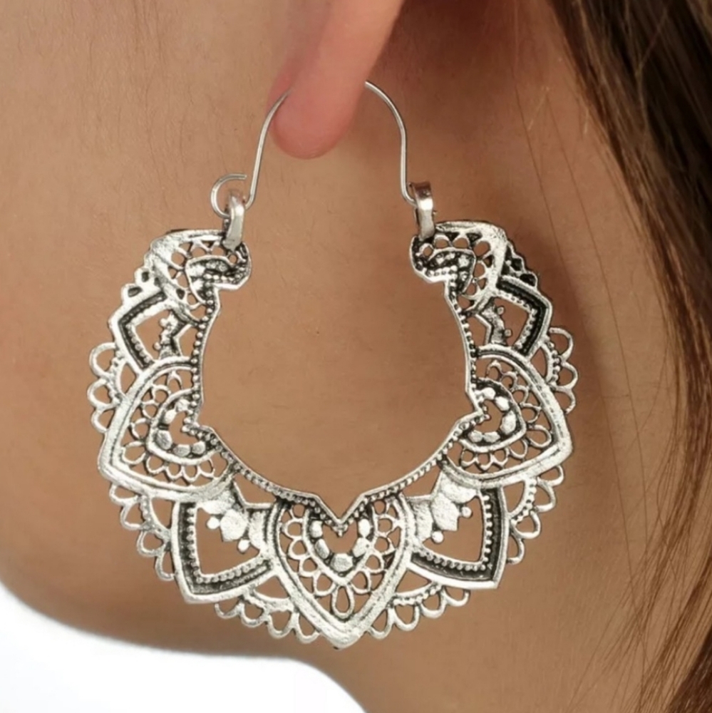 ANTIQUE FUNISH DROP EARRINGS